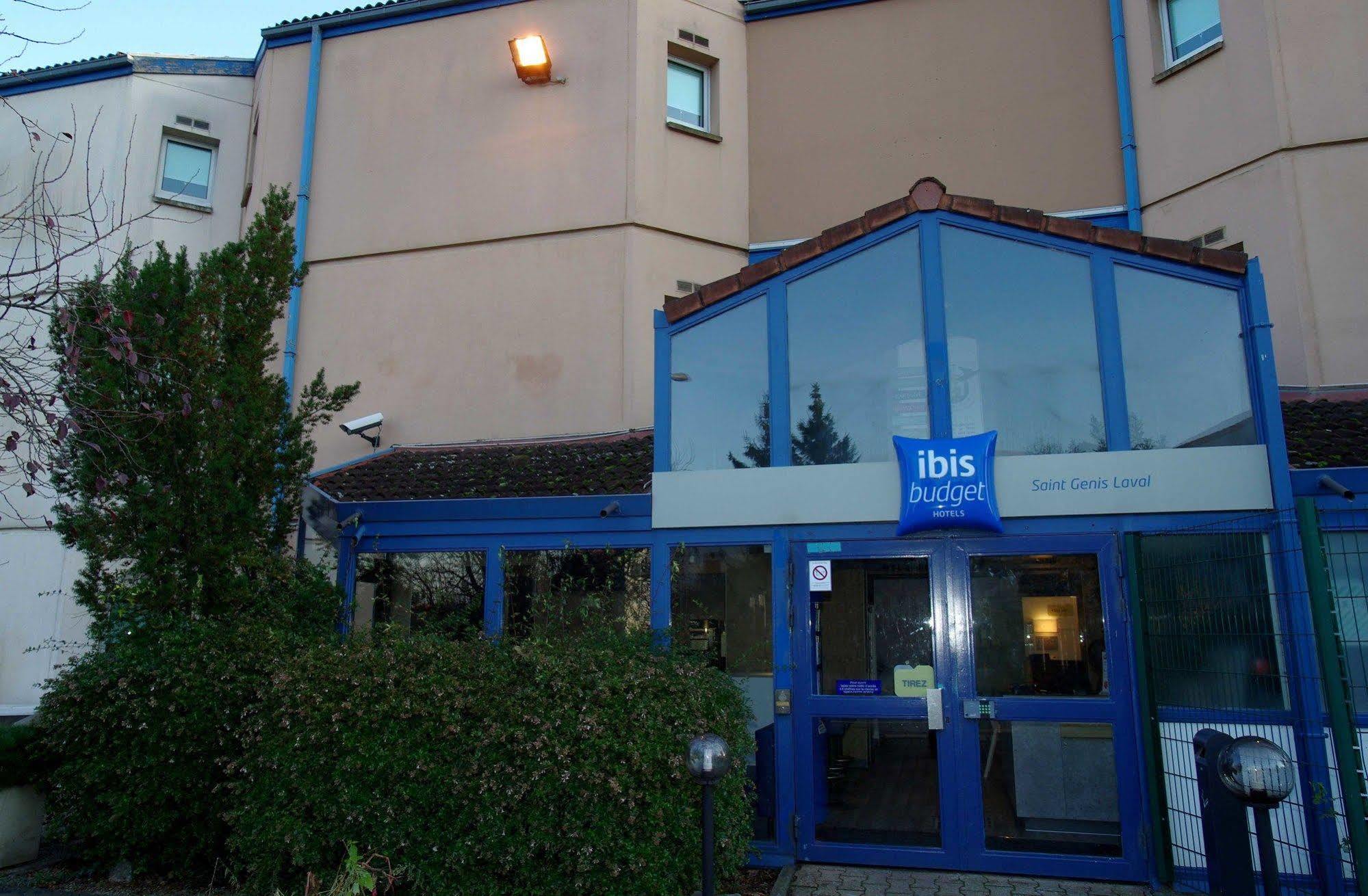 Ibis Budget Lyon Sud St Genis Laval Saint-Genis-Laval Exterior photo